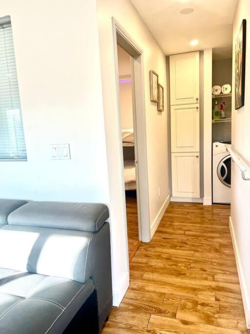 Westview Vacation Rental - Two Br House شمال فانكوفر المظهر الخارجي الصورة